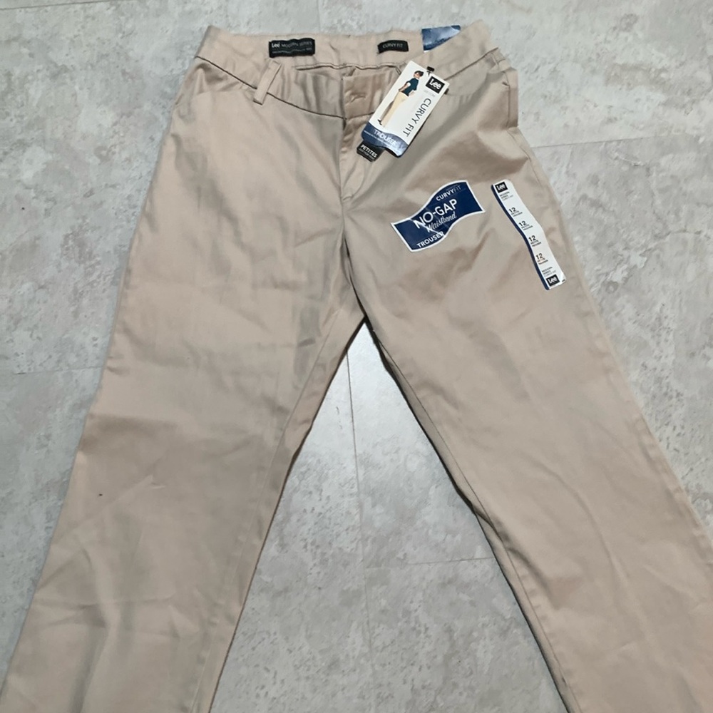 Lee  Curvy Fit perfectly proportioned no-gap waistband khaki trousers 12P NWT